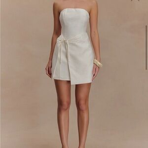 Meshki Steph Strapless Linen Mini Dress- Brand New